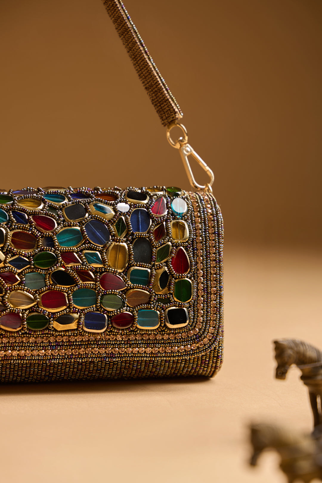 Shisha Clutch