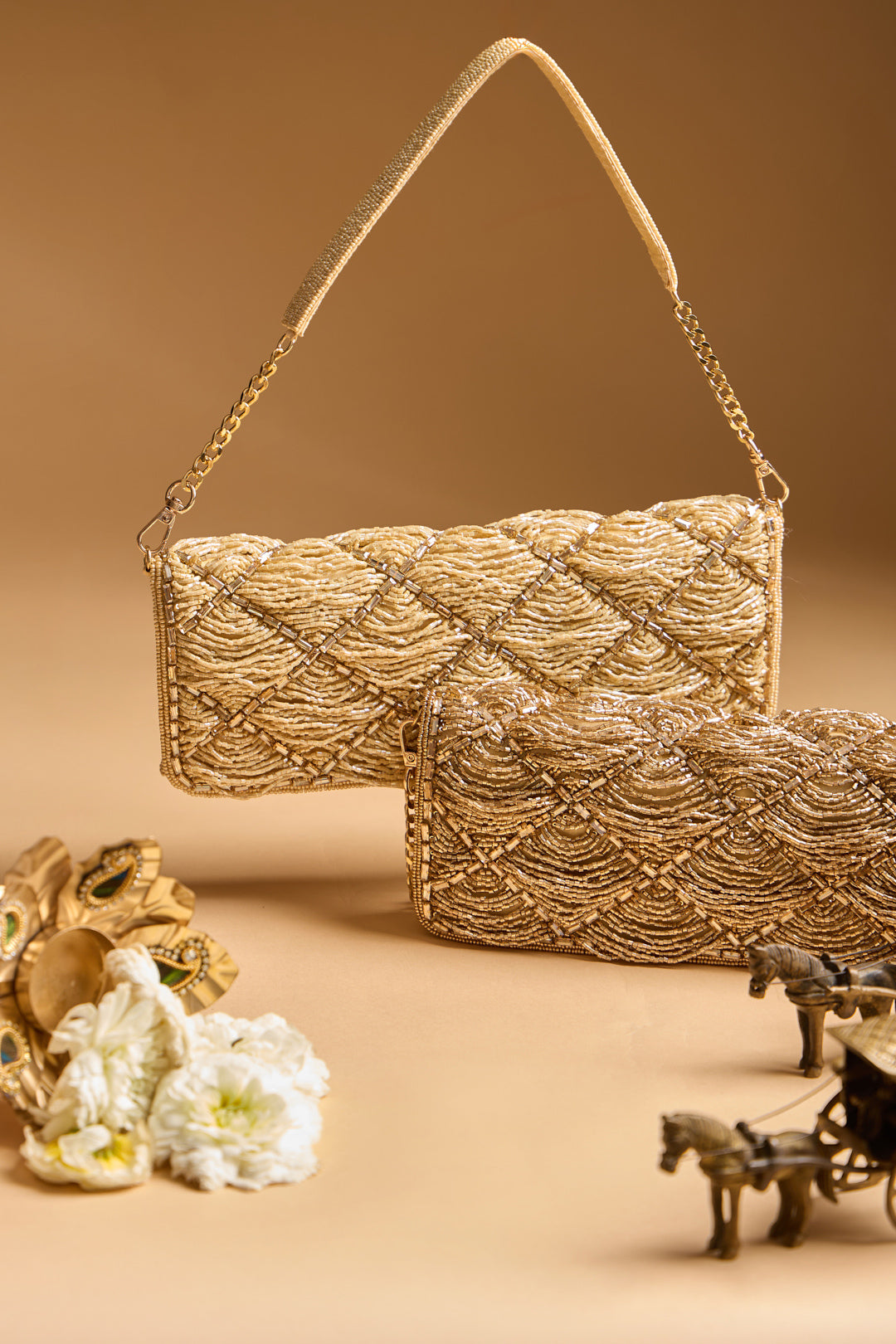 Mehnoor Clutch