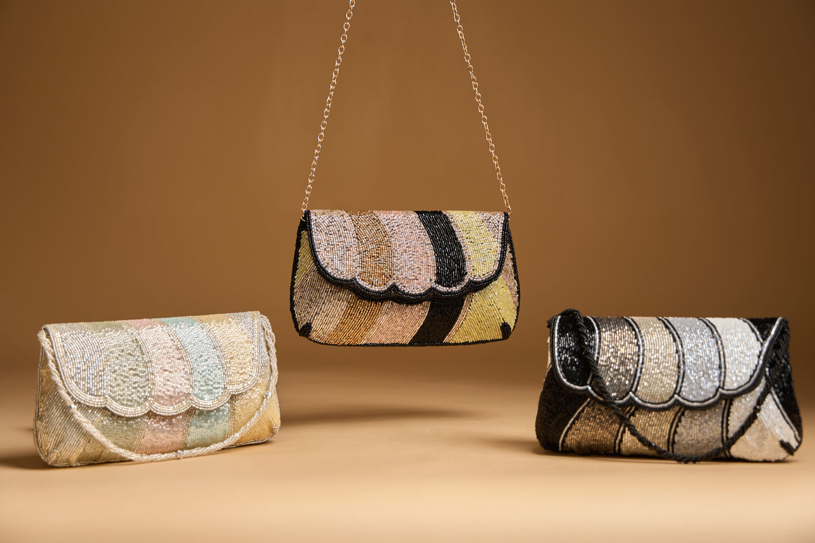 Lia Clutch (With Short & Long Sling)