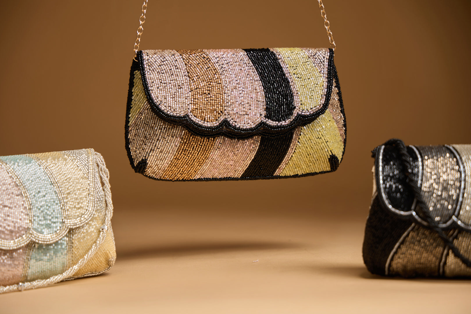 Lia Clutch (With Short & Long Sling)