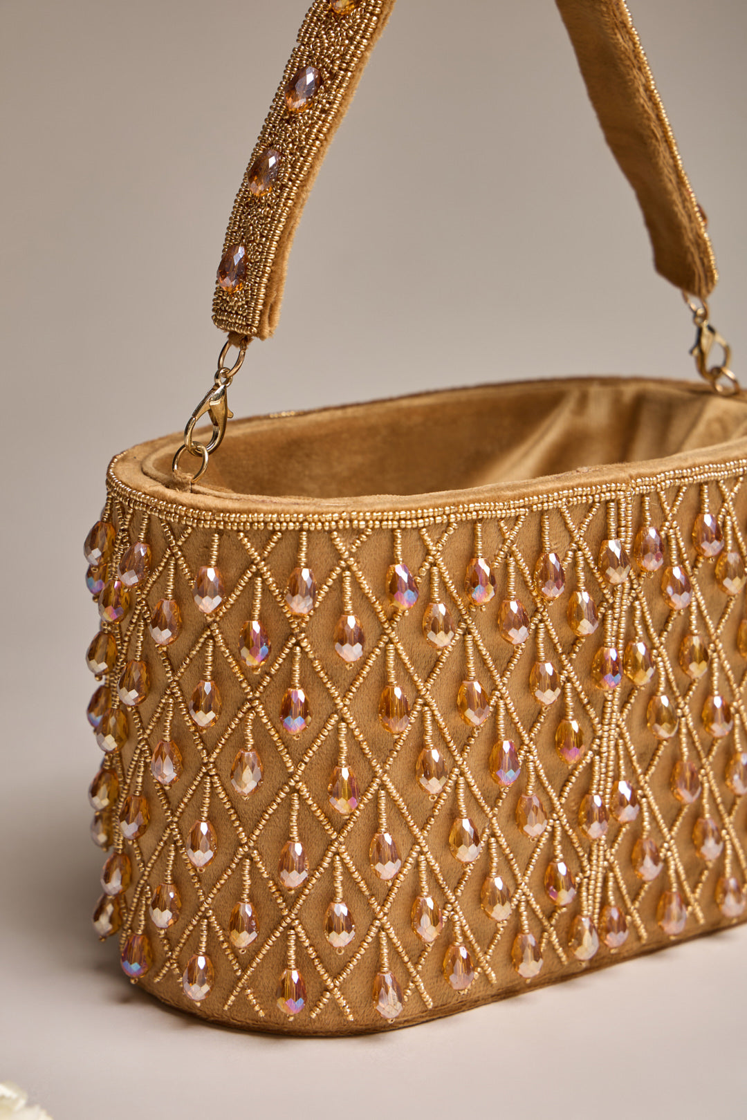 Amira Box Clutch