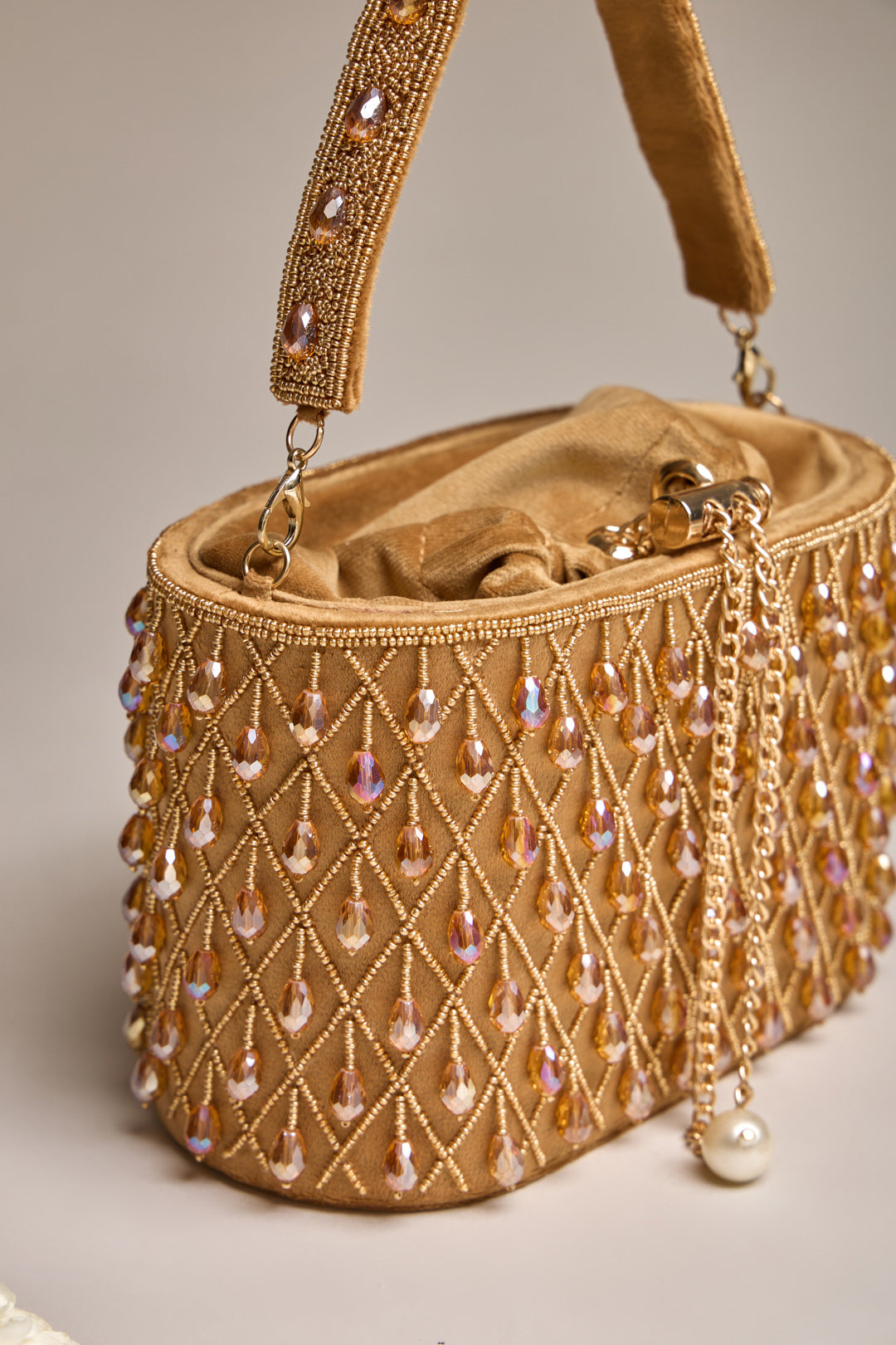 Amira Box Clutch