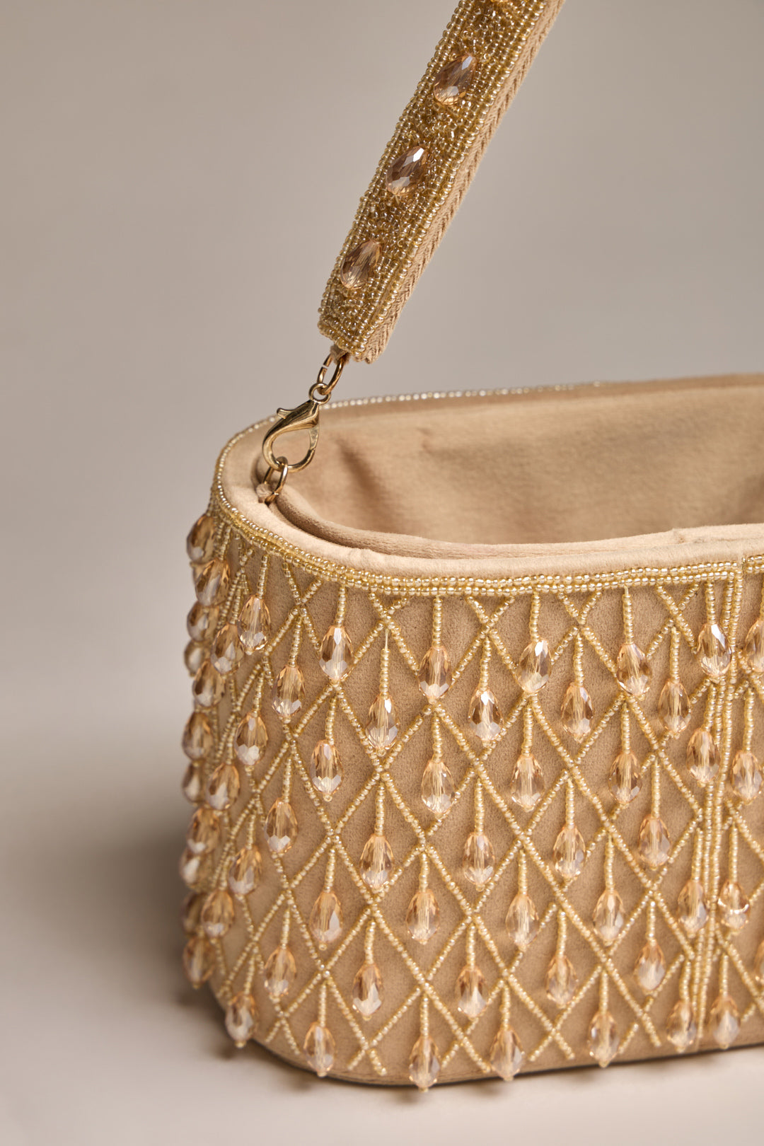 Amira Box Clutch