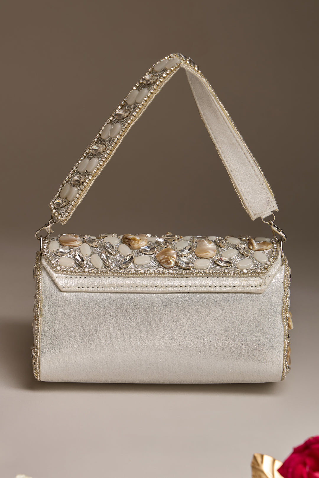 Raysaa Clutch