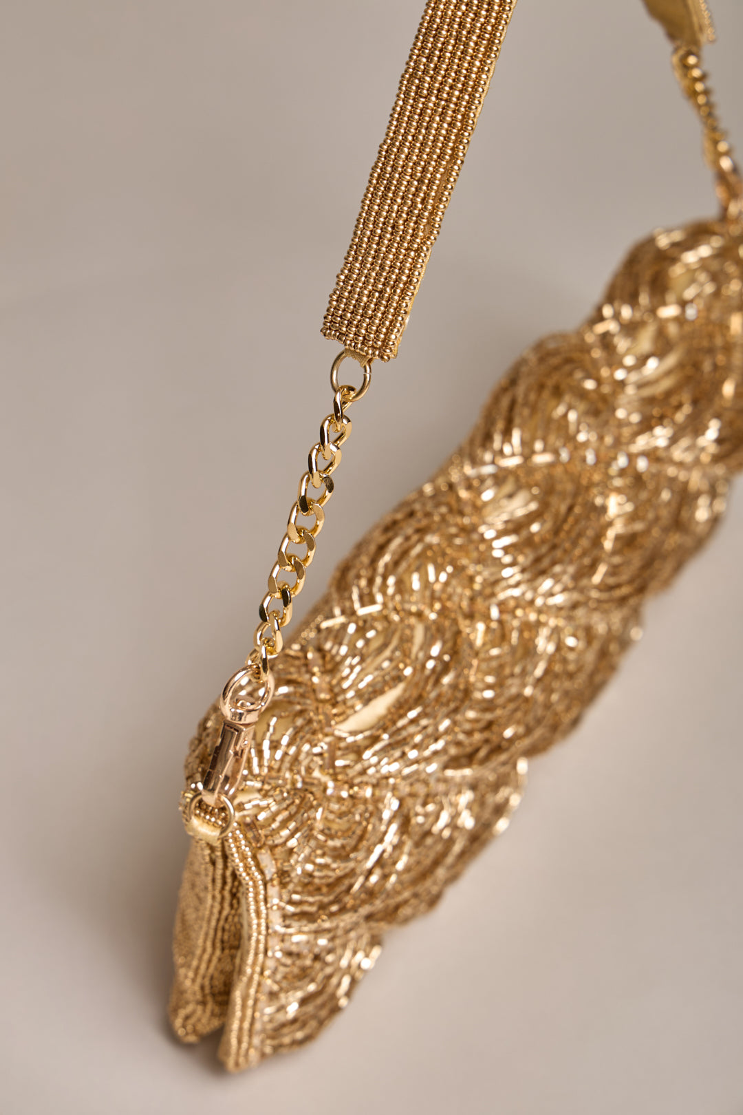 Mehnoor Clutch