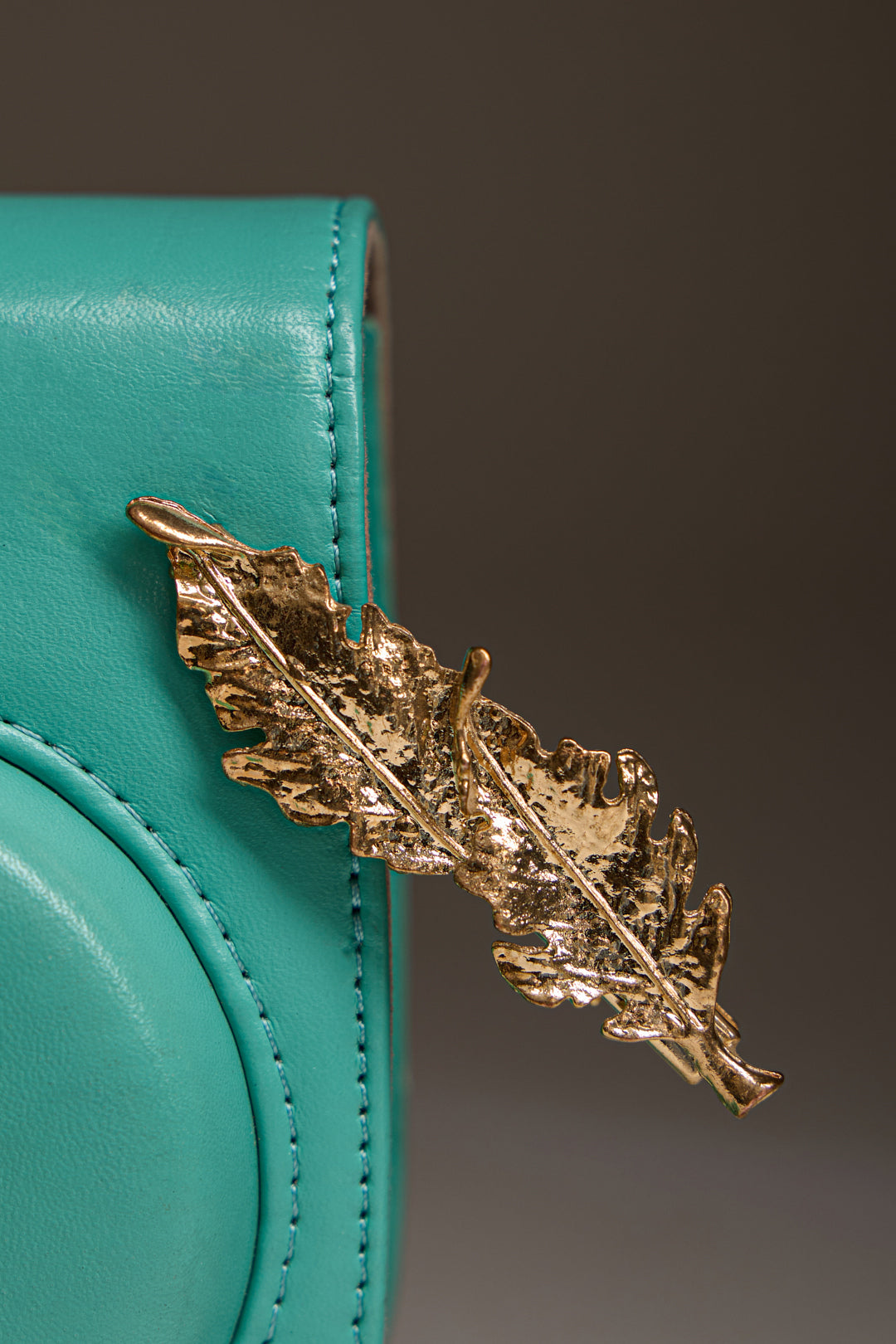 Gold Leaf Clips