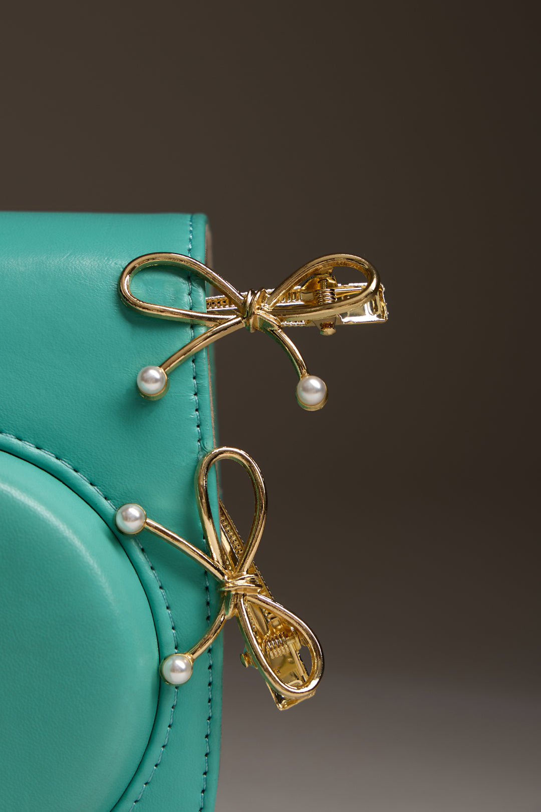 Bow Clip