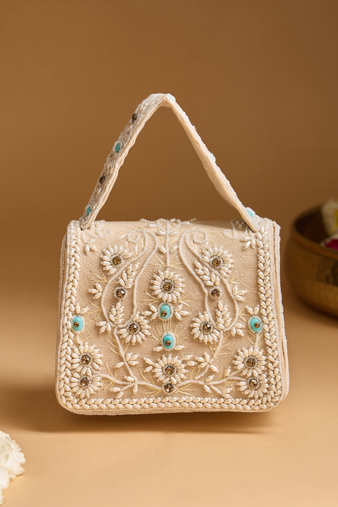 Siyara Box Clutch