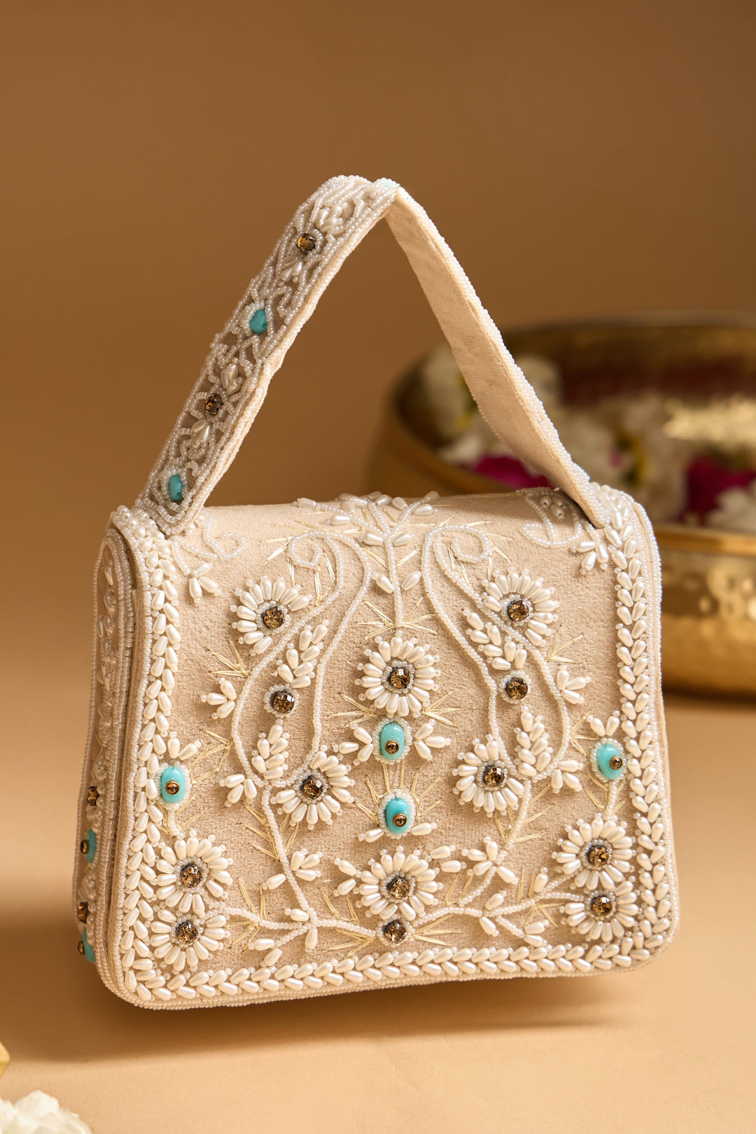 Siyara Box Clutch