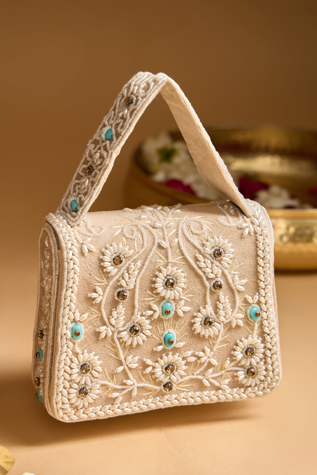 Siyara Box Clutch